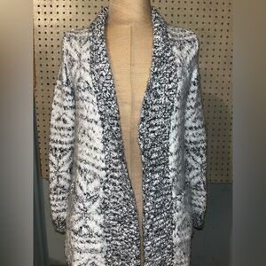 BB Dakota Textured Gray and White Cardigan